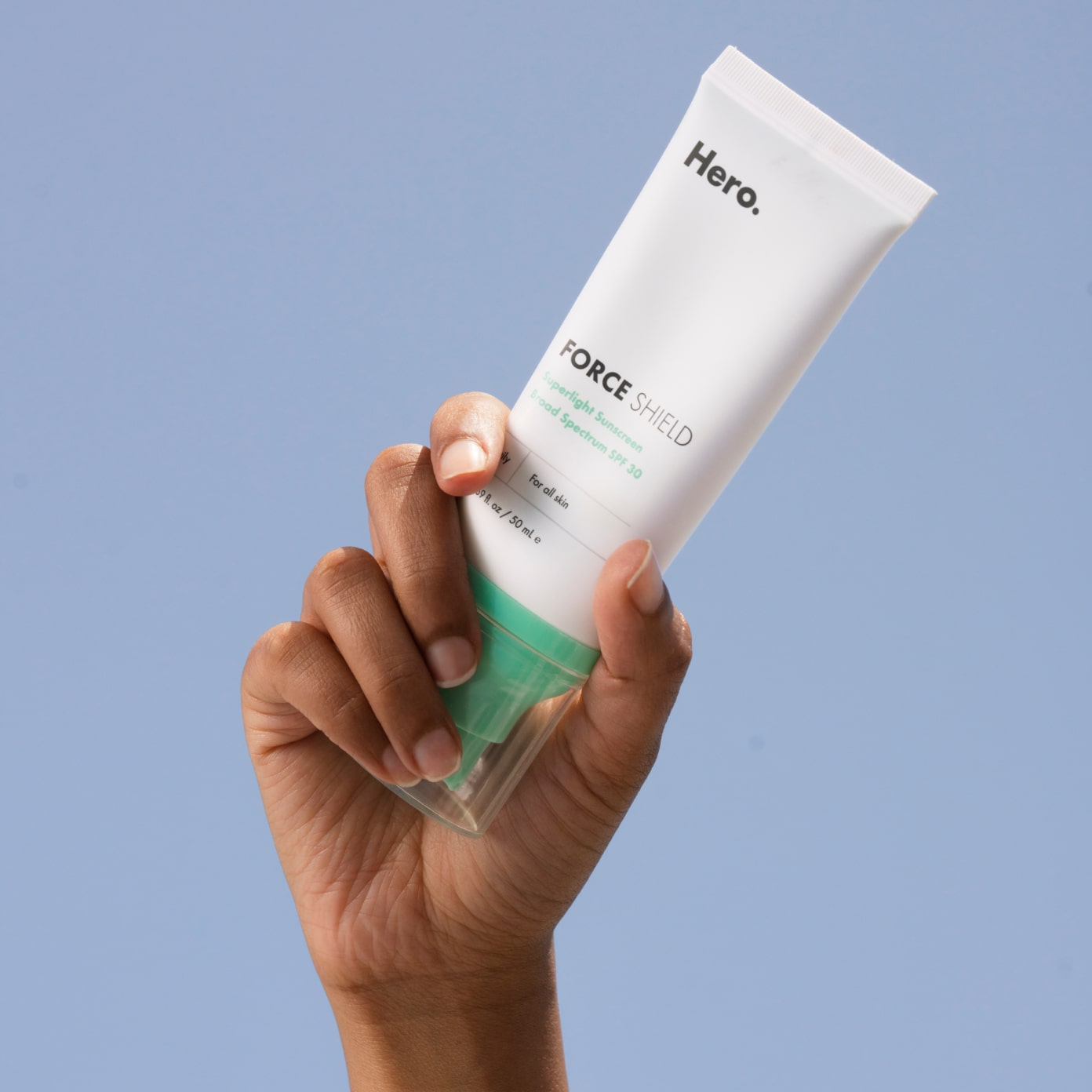 Superlight Sunscreen SPF 30 - Sunny Finish